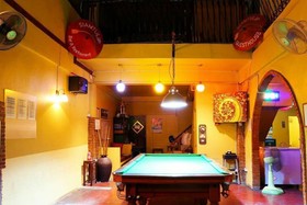 Siam Tulip Guesthouse and Restaurant