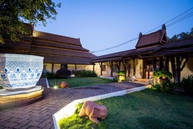 Sibsan Luxury Hotel Rimping Chiangmai