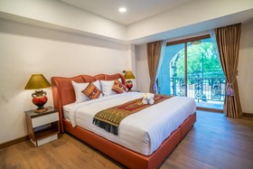 Siri Nakornpink Chiang Mai Hotel Sha Plus