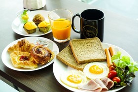 Sleep Mai Chiang Mai Airport Lifestyle Hotel