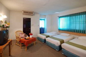 Tawan Court Hotel