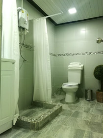 Teerada Boutique Place