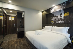 Thapae Chiang Mai Old City Sleep Mai Lifestyle Hotel