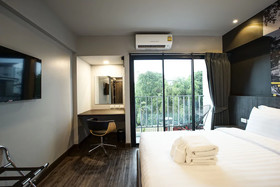 Thapae Chiang Mai Old City Sleep Mai Lifestyle Hotel