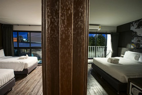 Thapae Chiang Mai Old City Sleep Mai Lifestyle Hotel