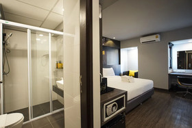 Thapae Chiang Mai Old City Sleep Mai Lifestyle Hotel