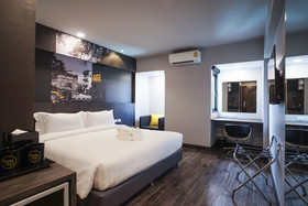 Thapae Chiang Mai Old City Sleep Mai Lifestyle Hotel