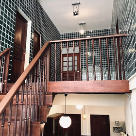 The Lab Poshtel