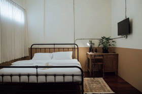 The Lab Poshtel