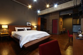 The Loft Room Nimman