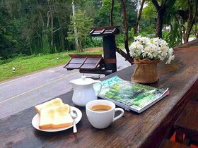 The Road View Resort