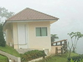 The Road View Resort