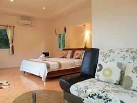 The Road View Resort