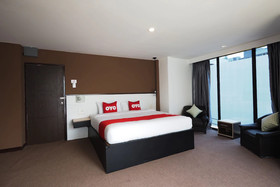 The Unique S Hotel by OYO Rooms