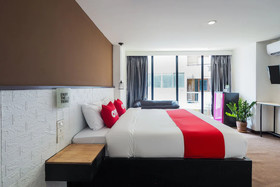 The Unique S Hotel by OYO Rooms