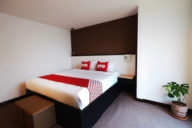 The Unique S Hotel by OYO Rooms