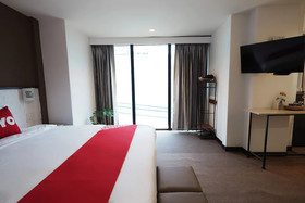 The Unique S Hotel by OYO Rooms