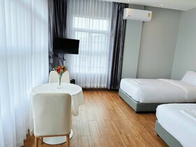 The White House Rachamankha