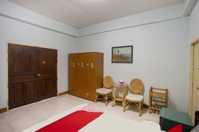 Thipsiri Home by OYO Rooms
