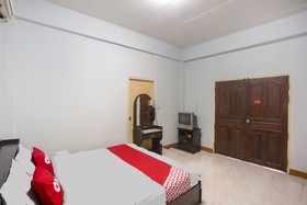 Thipsiri Home by OYO Rooms