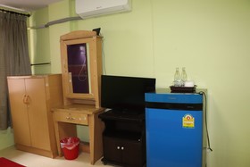 Tipsiri Place by OYO Rooms