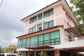 Tipsiri Place by OYO Rooms