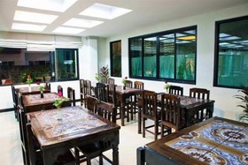 Tjr Boutique House