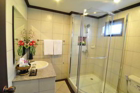 Top North Hotel & Resort