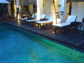 Tri Yaan Ros Colonial House
