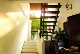 Tri Yaan Ros Colonial House