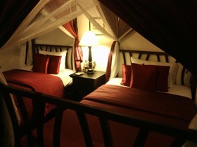 Tri Yaan Ros Colonial House