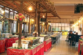 U-Sa Family Hotel