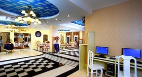 Victoria Nimman Hotel