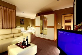 Victoria Nimman Hotel