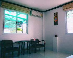 Vlodge Vegetarian & Vegan Hotel