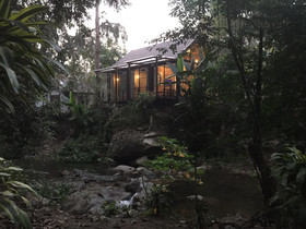 Voraman Hut