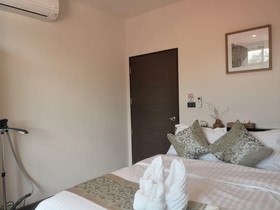 Votel Holiday House