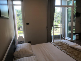 Votel Holiday House