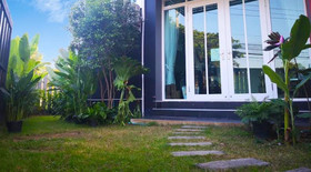 Votel Holiday House