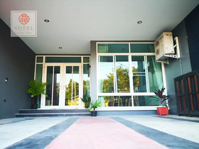 Votel Holiday House