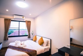 OYO 338 V-Twin Donjan Service Apartment