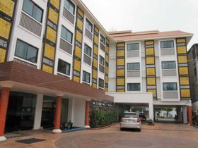 Wangburapa Grand Hotel