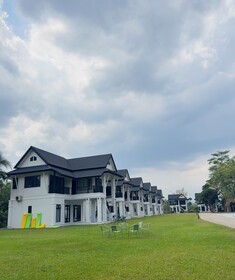 Waste Land Homestay & Resort Chiangmai