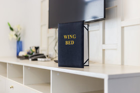 Wing Bed