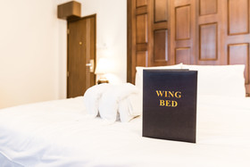 Wing Bed