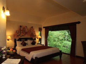 Yaang Come Village