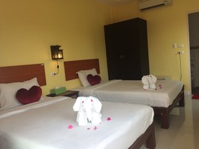 Baan Baramee Guesthouse