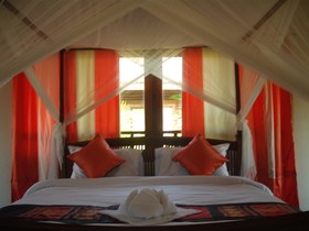 Ban Chomna Resort