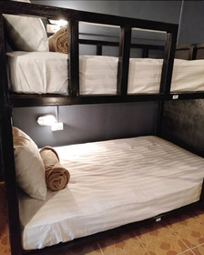 Bedcabin Hostel