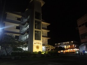 Cabbages And Condoms Inn - Baan Doo